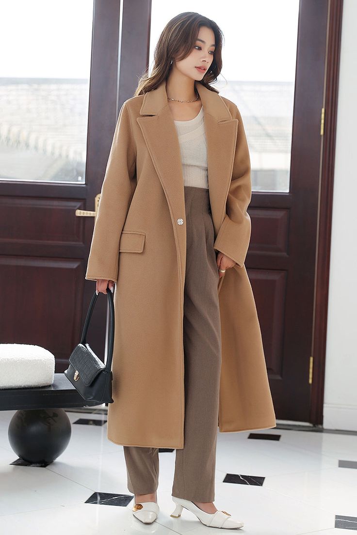 WOMEN'S JACKETS & COATS