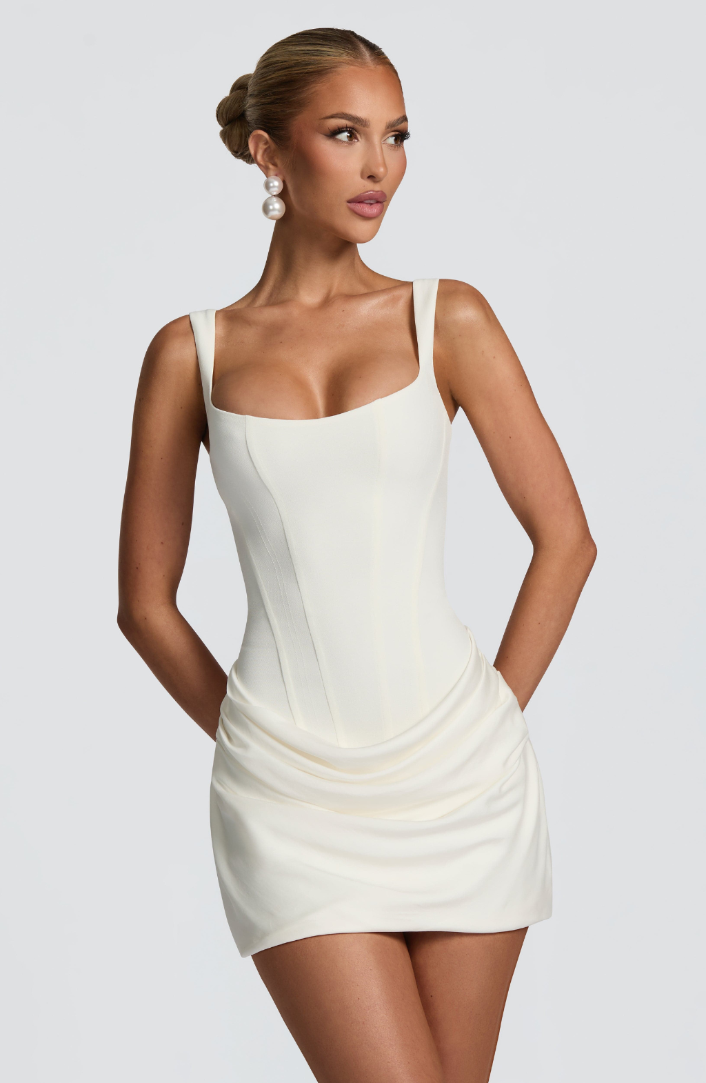 ARIA | Hourglass Mini