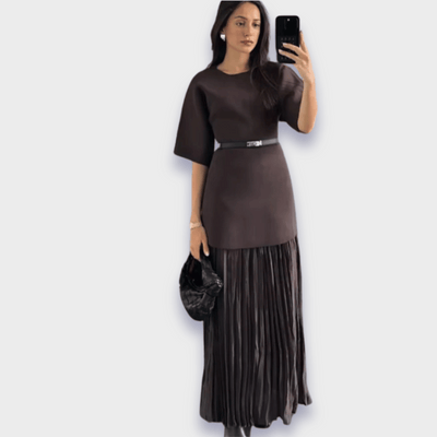 Valerie™ - Luxurious Dress Crafted from High-Quality Fabric