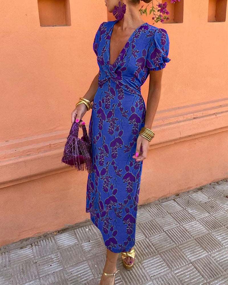 Nova™ - Midi Dress with Half Sleeves