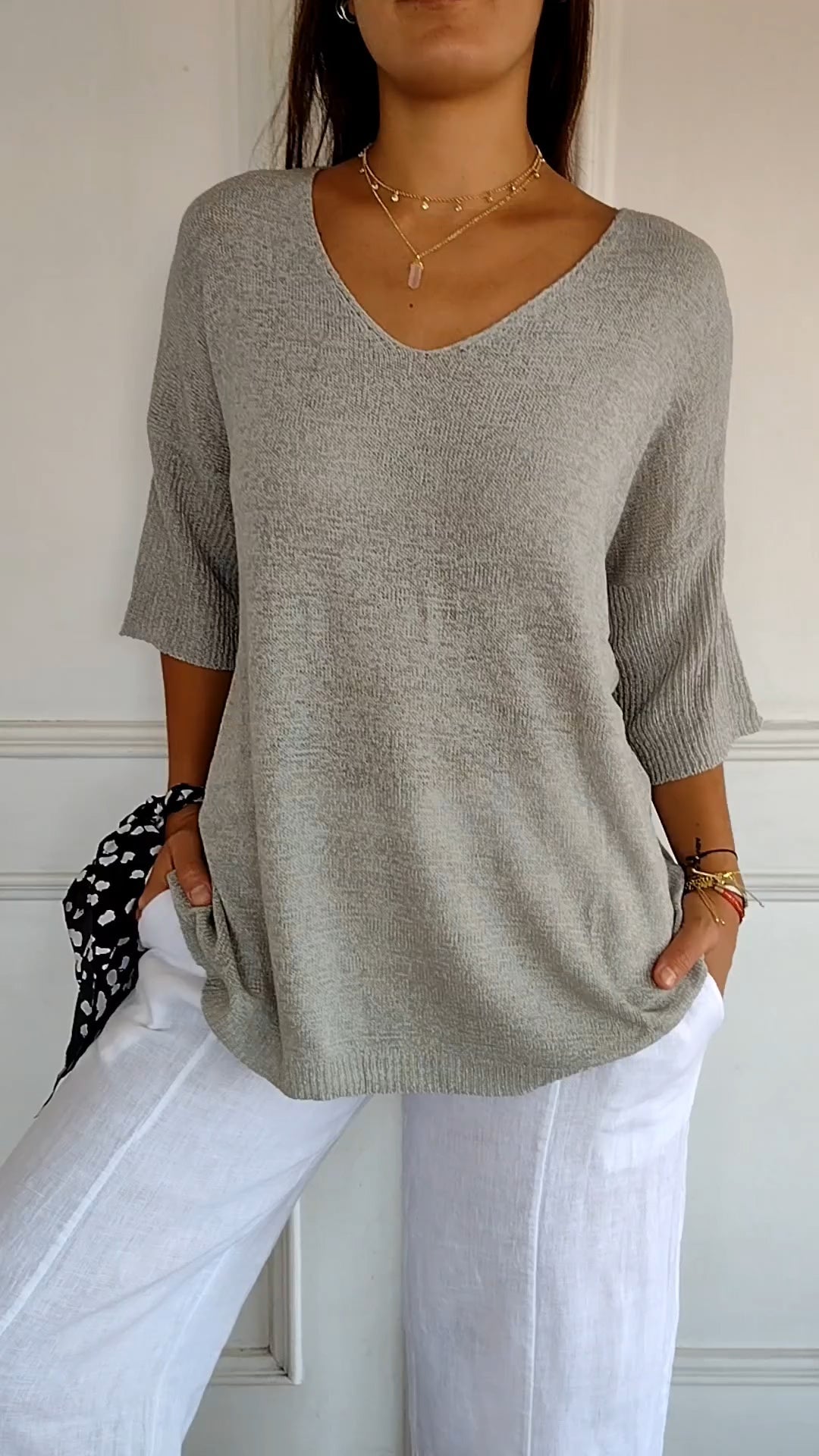Millie™ - V-neck Knitted Top
