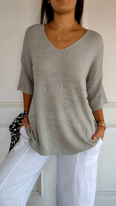 Millie™ - V-neck Knitted Top