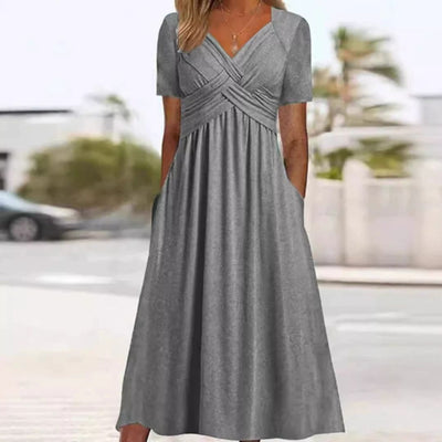 Eleanor™ - Elegant and Flattering Dress