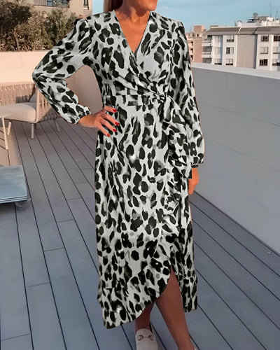 Isadora™ - Elegant Leopard Print V-Neck Dress