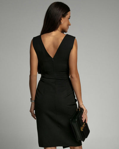 Kyla™ - Fitted dress with V-neckline and Slit