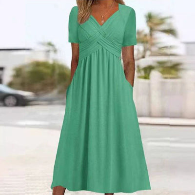 Eleanor™ - Elegant and Flattering Dress