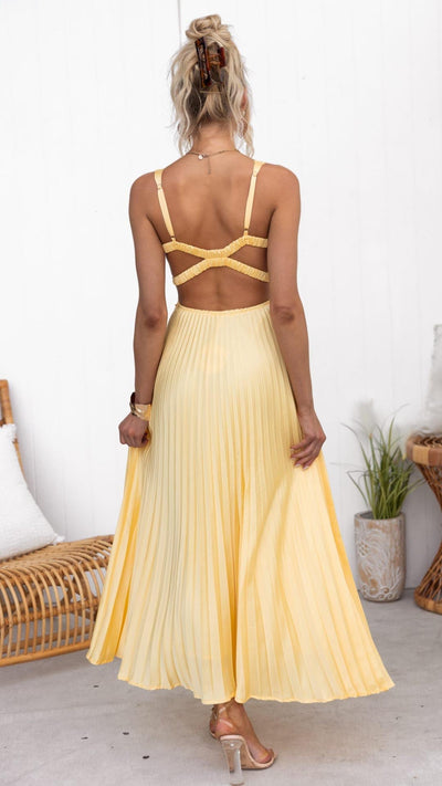 Victoria™ - Yellow Pleated V-Neck Maxi Dress