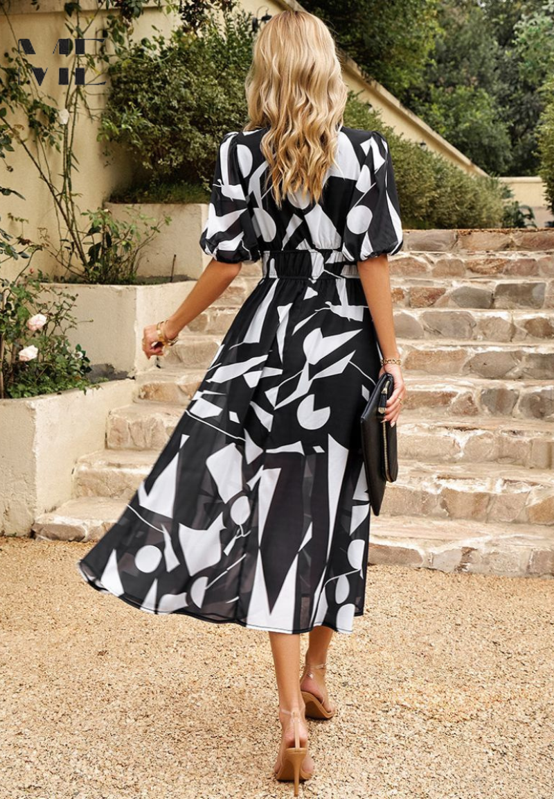 Stephanie™ - Luxurious Floral Midi Dress