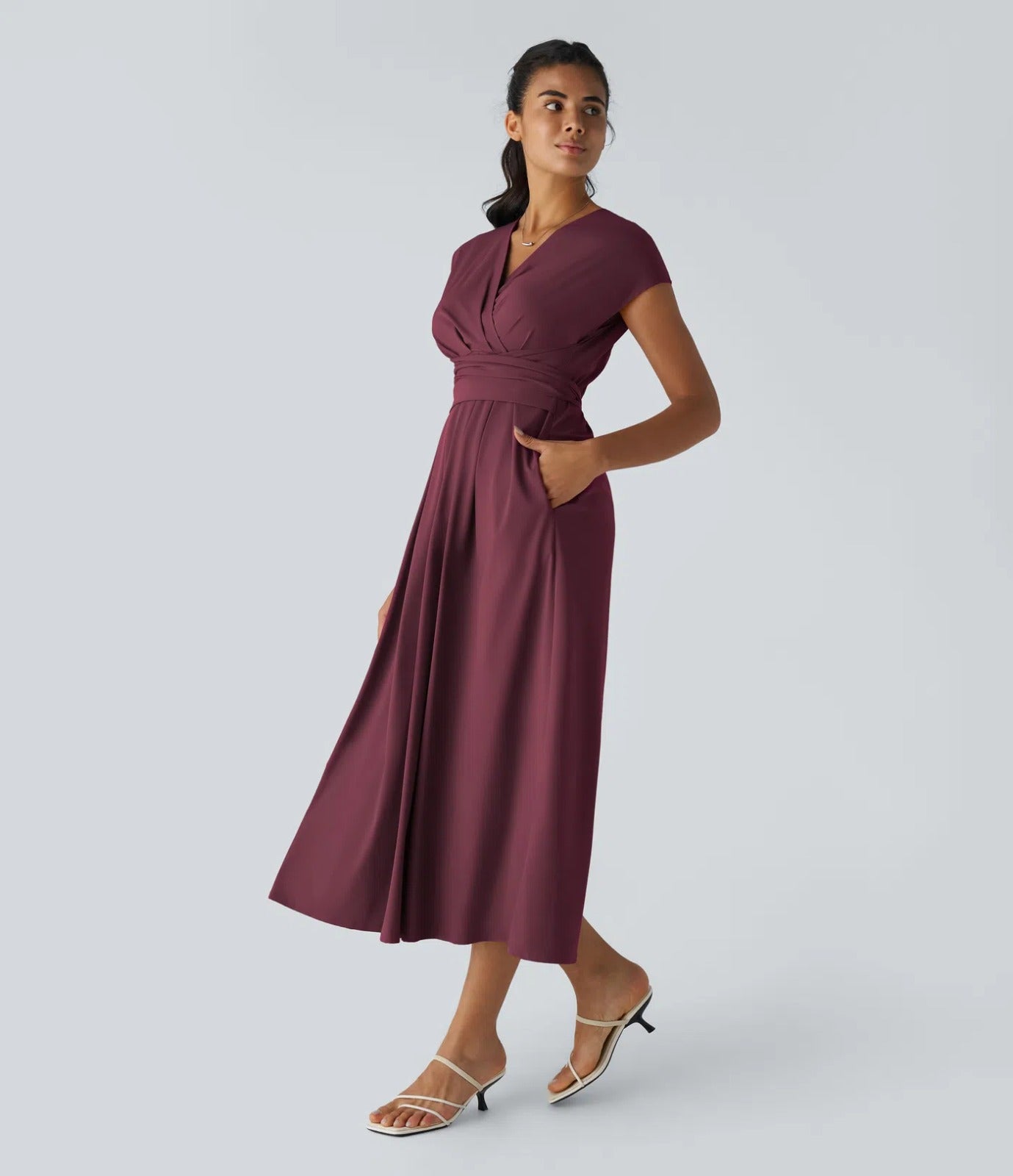 Breezeful™ V-Neck Short Sleeve Pocket Back Tie