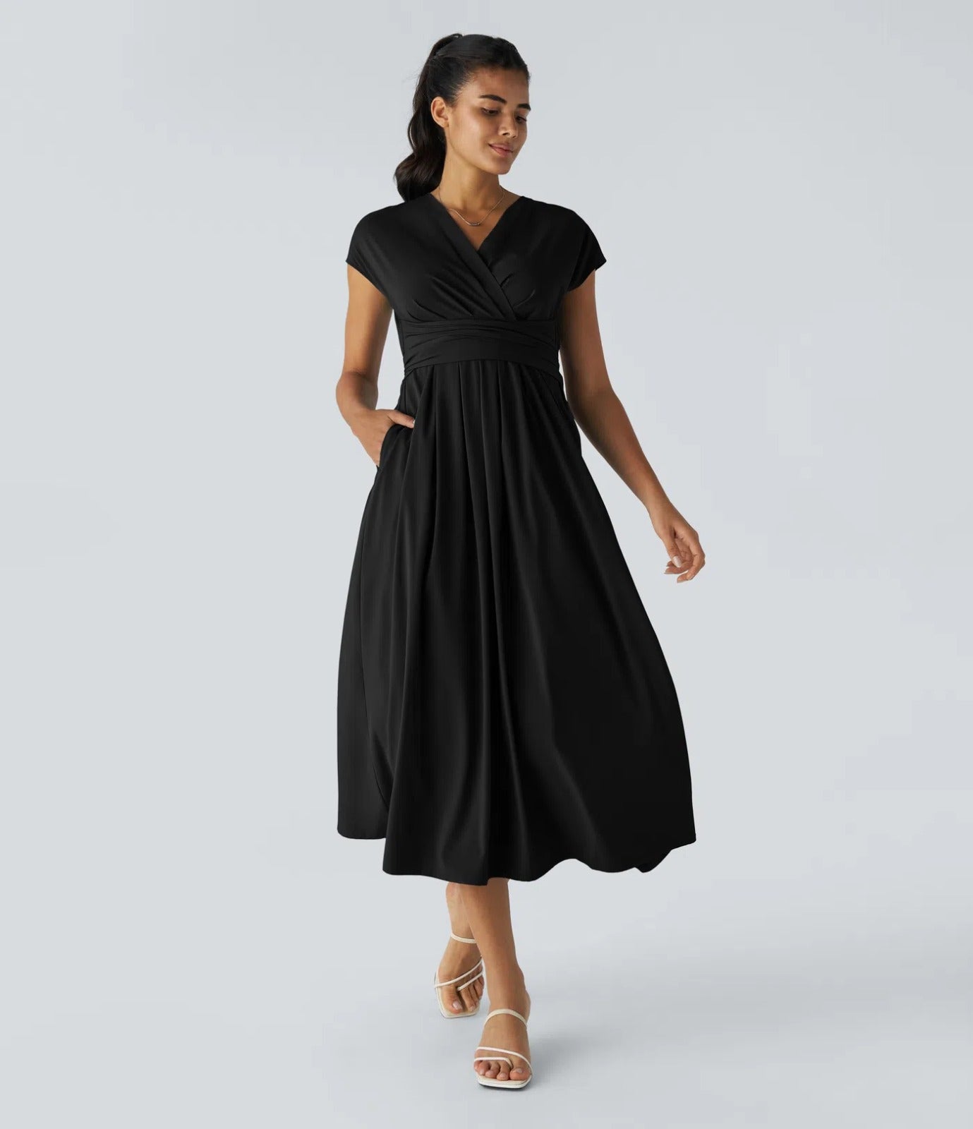 Breezeful™ V-Neck Short Sleeve Pocket Back Tie