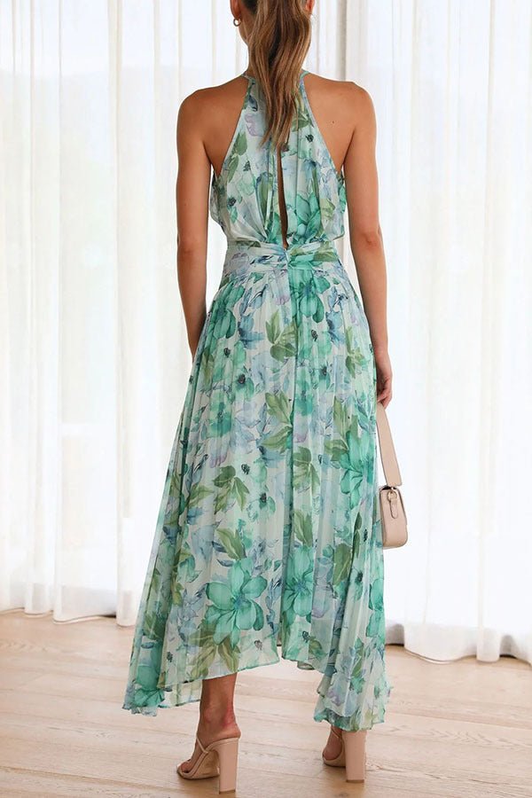 Arabella™ - Floral Halter Neck Pleated Maxi Dress