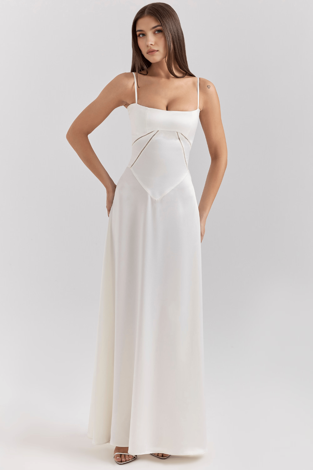 Divine™ - Elegant Bustier Evening Gown