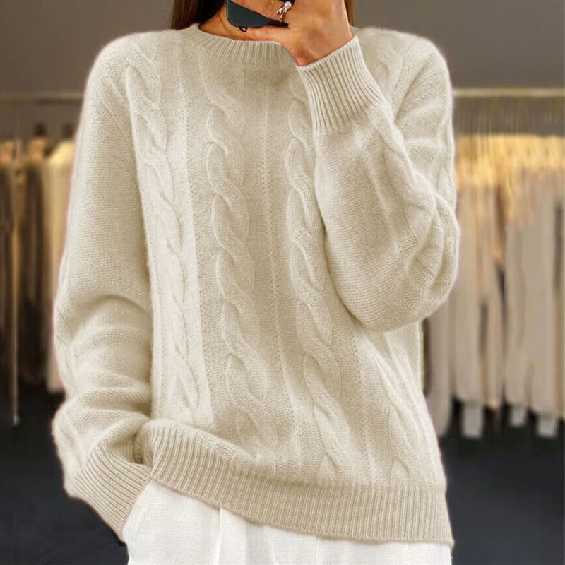 Eleanor™ - Cozy Jumper with Braided Lines