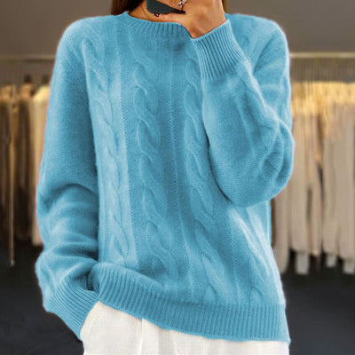 Eleanor™ - Cozy Jumper with Braided Lines
